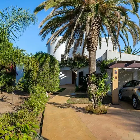 Villa Luxury Private Family With Pool Ac & Parking Portimao