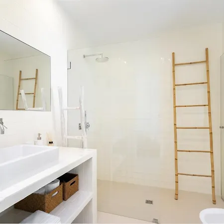 Villa Whome Luxury Private Family W/ S-pool Ac & Parking *