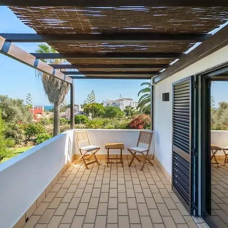 Luxury Private Family With Pool Ac & Parking