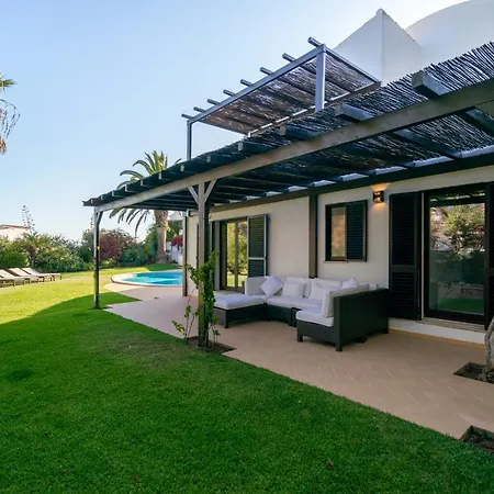 Luxury Private Family With Pool Ac & Parking Villa Portimão