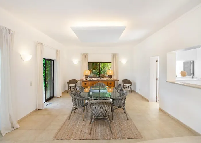 Luxury Private Family With Pool Ac & Parking וילה פורטימאו