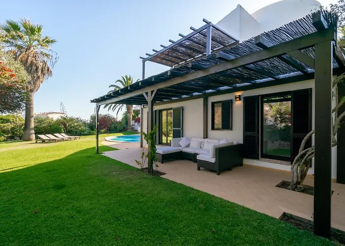 Luxury Private Family With Pool Ac & Parking וילה פורטימאו