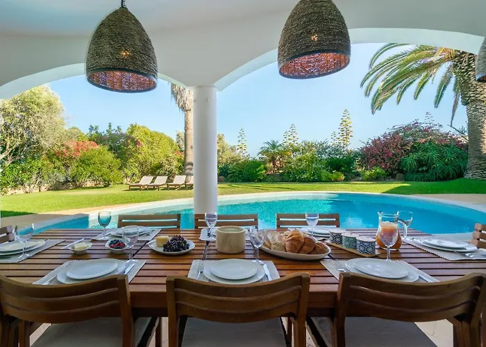 Luxury Private Family With Pool Ac & Parking וילה פורטימאו